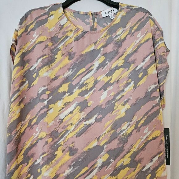 NWT GILLI Blouse Large - Picture 1 of 7